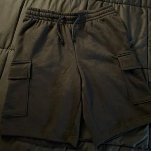 Men’s fleece cargo shorts